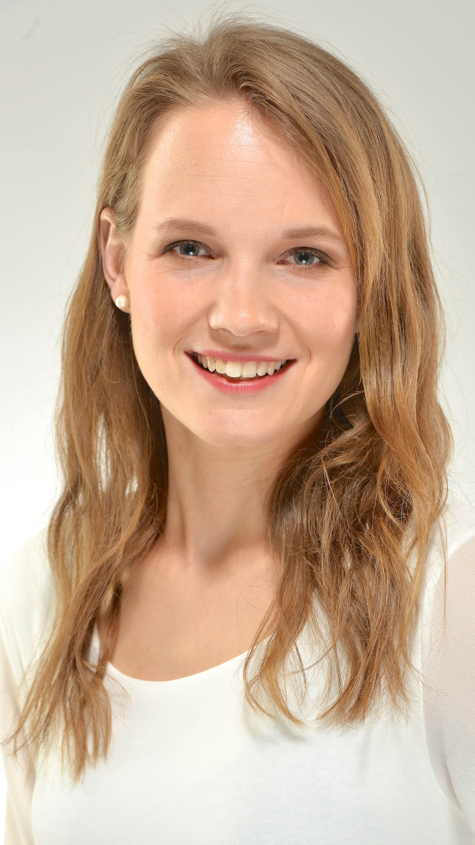 Széles-Horváth Anna